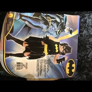 Batgirl costume never worn has all parts